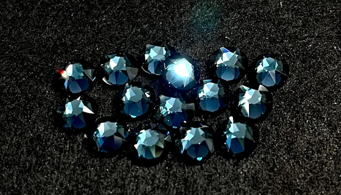 スワロフスキー:SHAPESTONE:プレシオサ3