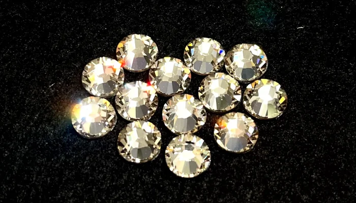 スワロフスキー:SHAPESTONE:プレシオサ1