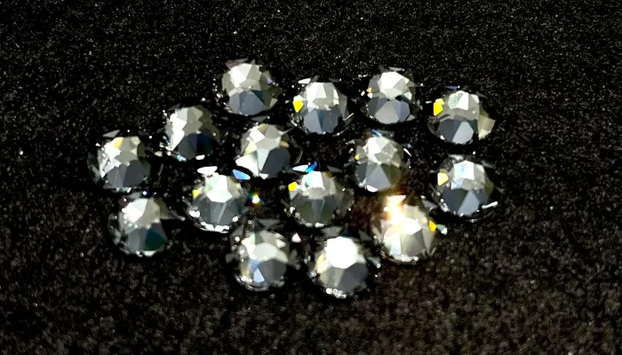 スワロフスキー:SHAPESTONE:プレシオサ5